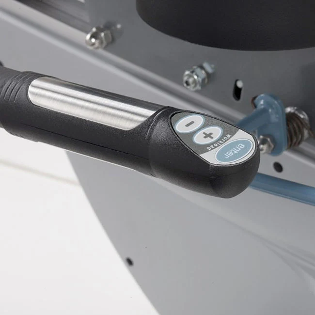 TRUE Fitness ES700 Recumbent Bike - EmergeLED - Image 5